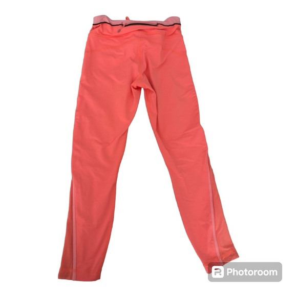 Lululemon leggings. EUC. Size 8. - Picture 3 of 12